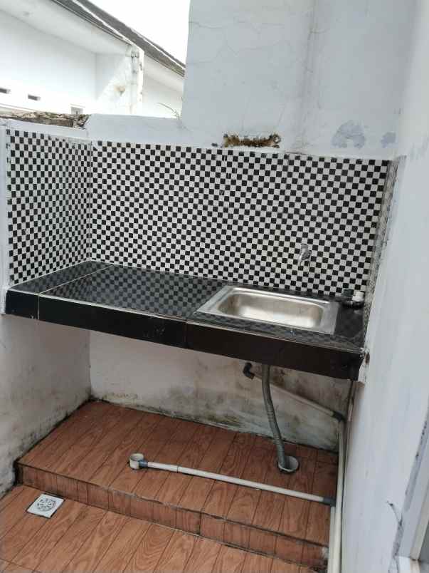 disewakan rumah cantik minimalis