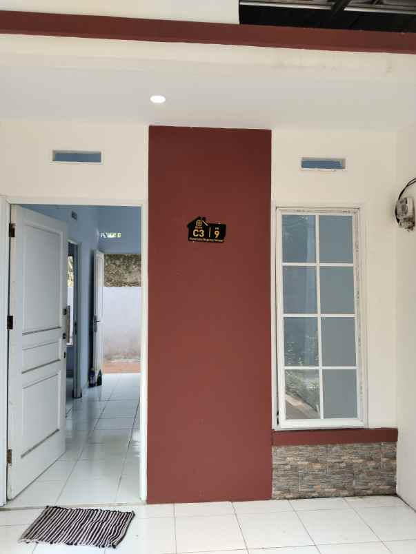 disewakan rumah cantik minimalis