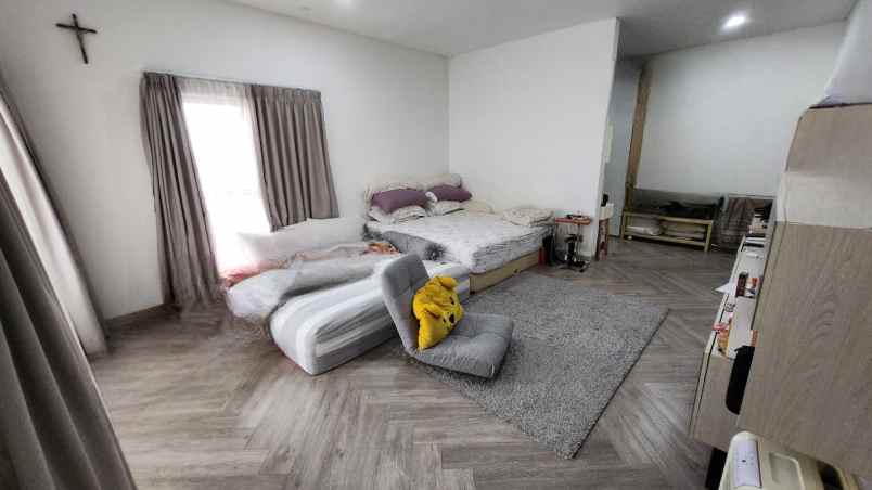 disewakan rumah cluster zebina jgc jakarta