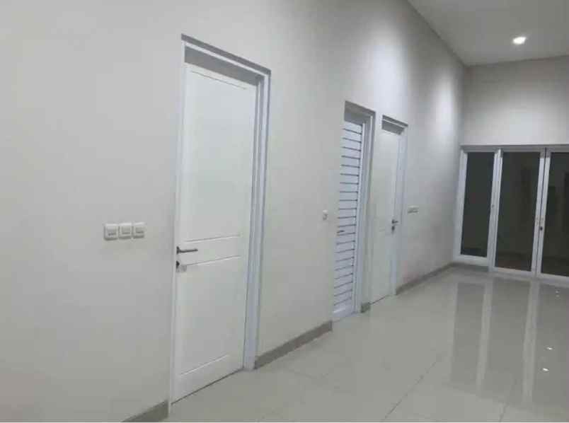 disewakan rumah darmo sentosa raya surabaya