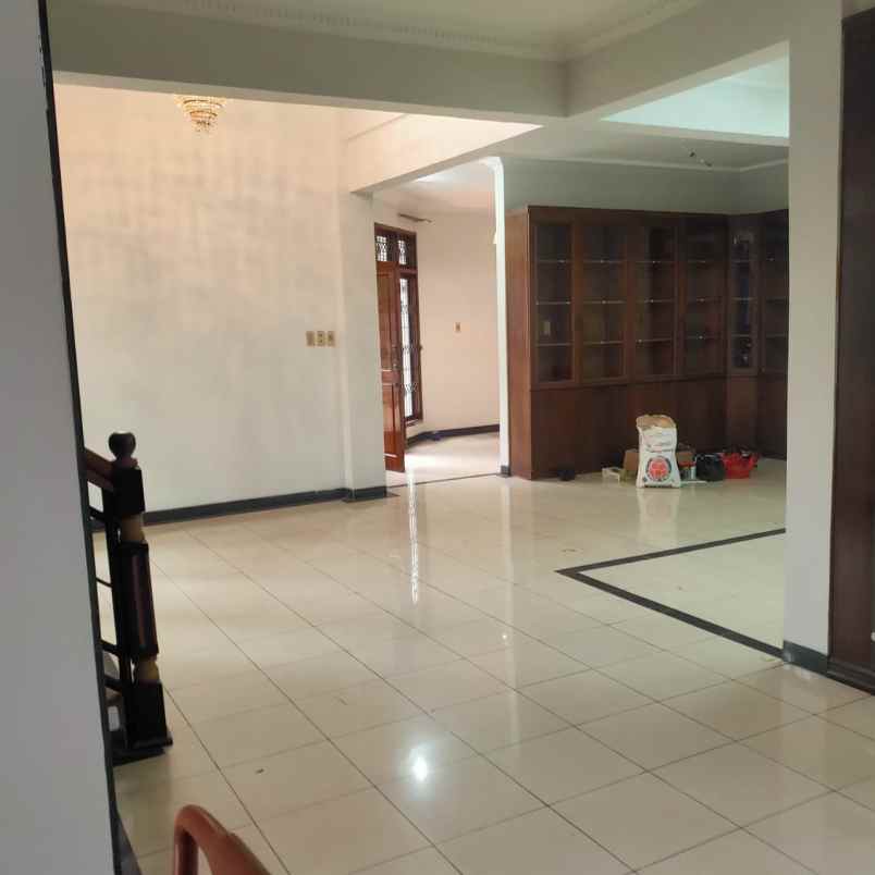 disewakan rumah duren sawit