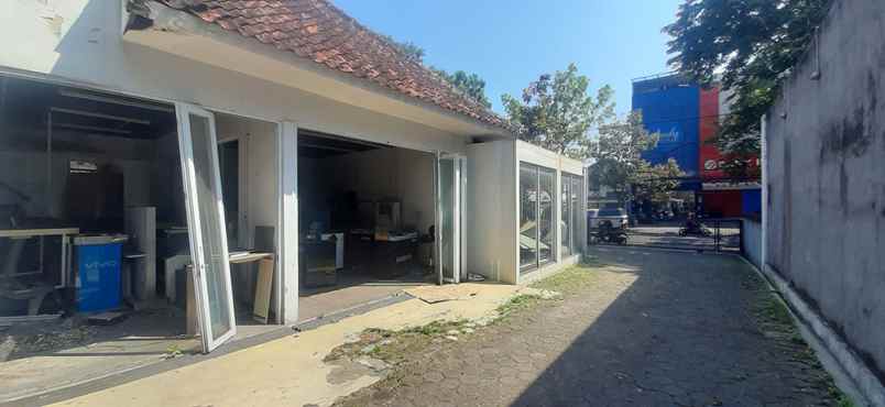 disewakan rumah gatot subroto