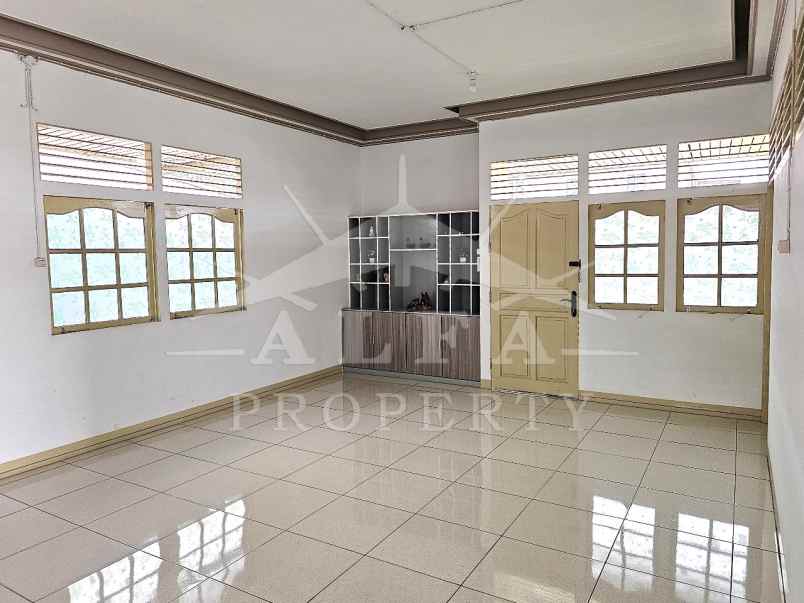 disewakan rumah jl h rais a rahman gg sentosa