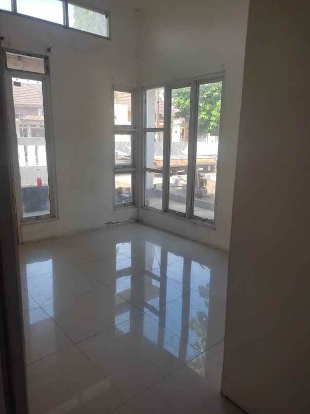 disewakan rumah jl kh ahmad sya yani bukit