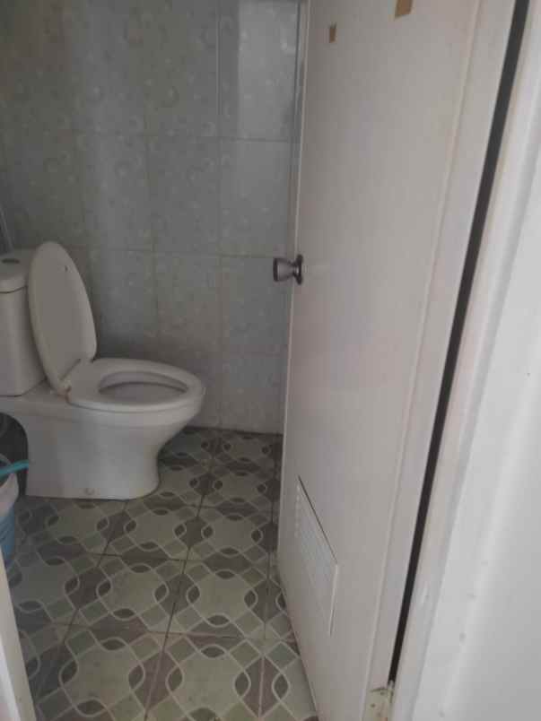 disewakan rumah jl kh ahmad sya yani bukit