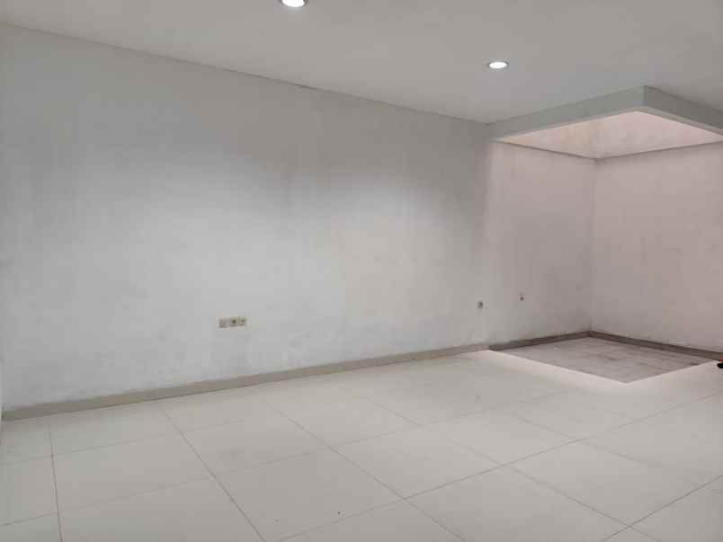 disewakan rumah kelapa gading