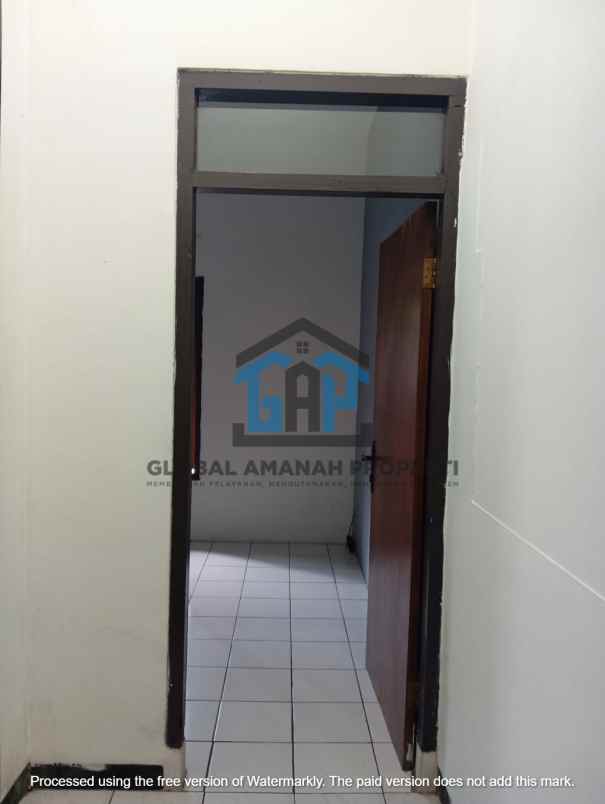 disewakan rumah komplek sariwangi