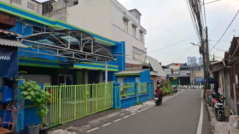 disewakan rumah radio dalam gandaria utara