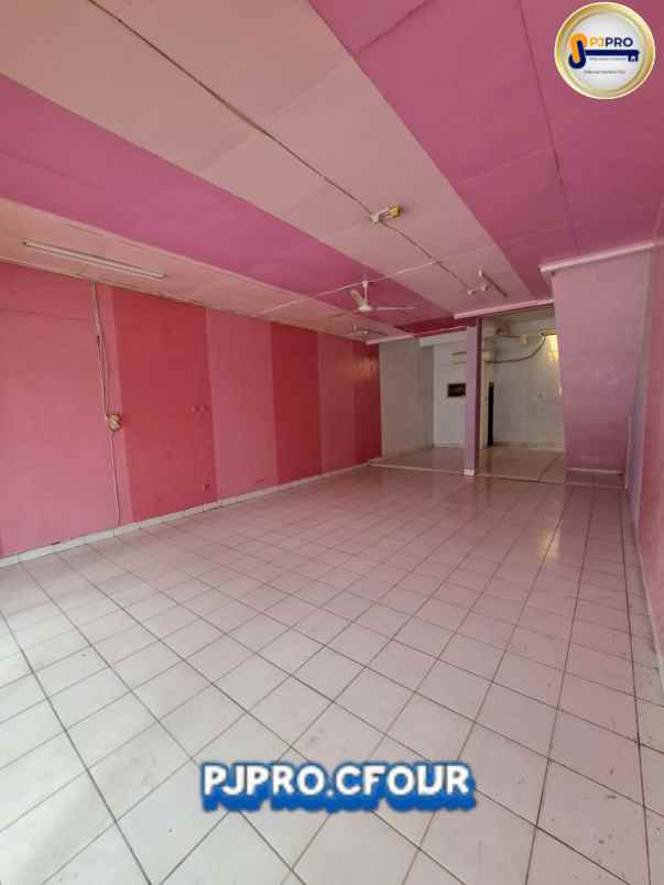 disewakan rumah ruko sewa 2 lantai di thb