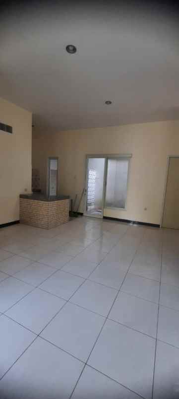 disewakan rumah rungkut asri rungkut surabaya timur
