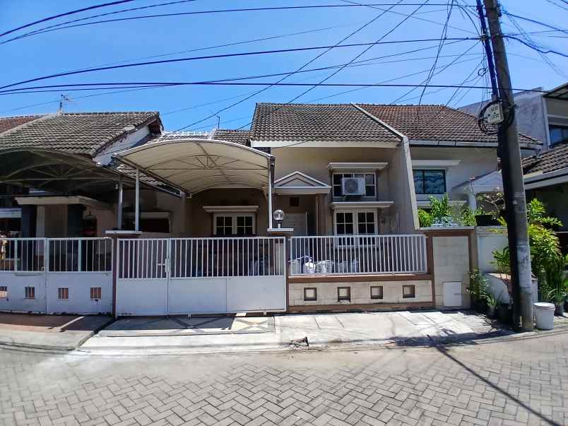 disewakan rumah taman pondok indah