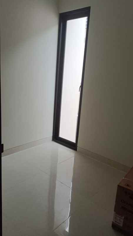 disewakan rumah waru