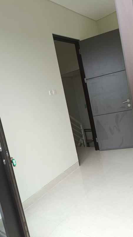 disewakan rumah waru