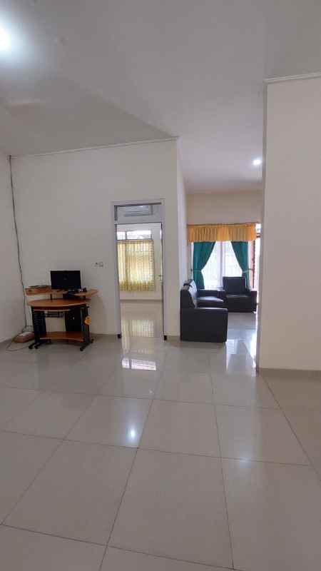 disewakan rumah wisma mukti klampis semolo