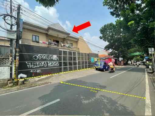 dujual rumah siap huni 3 8m di pasangrahan jaksel