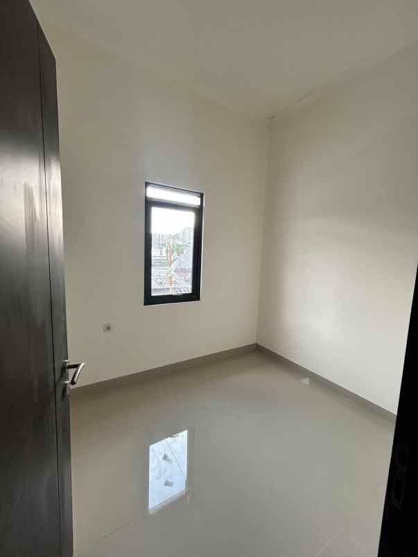 for sale rumah baru turangga bandung