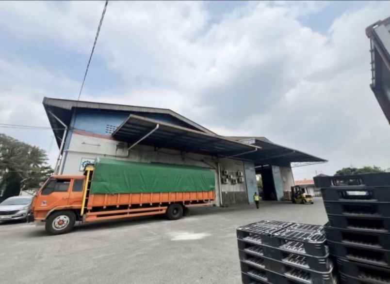gudang murah pinggir jalan di jurumudi baru tangerang