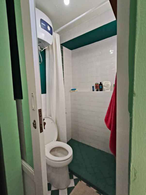 harga bersahabat apartemen educity stanford siap huni