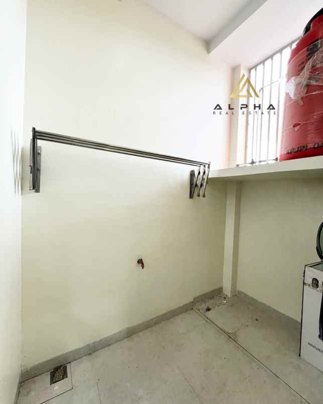 jual bu rumah central raya tiban full renov