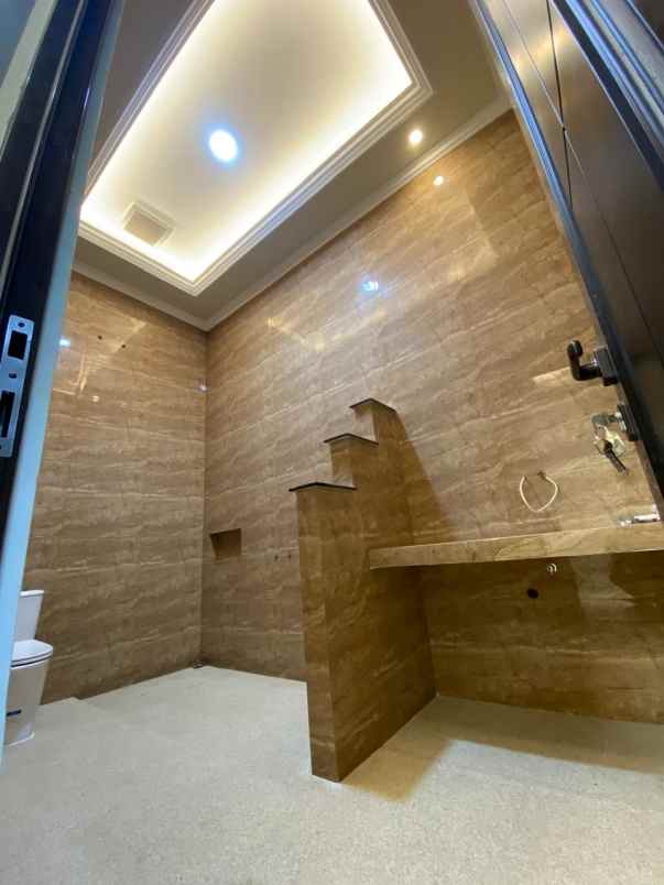 jual cepat rumah mewah di grand depok city