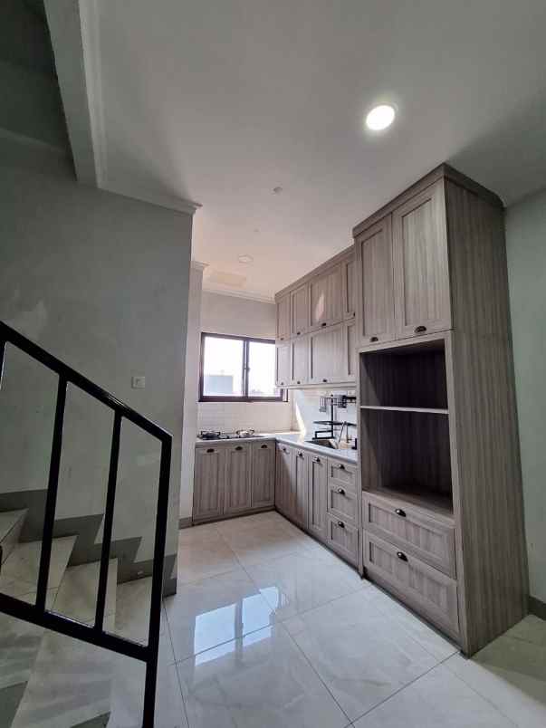 jual ruko tanjung duren jak bar