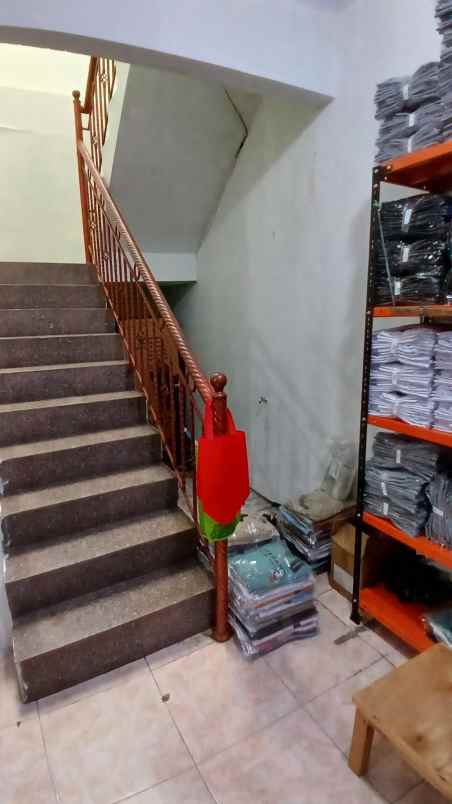 jual rumah komplek di kavling dki pondok kelapa