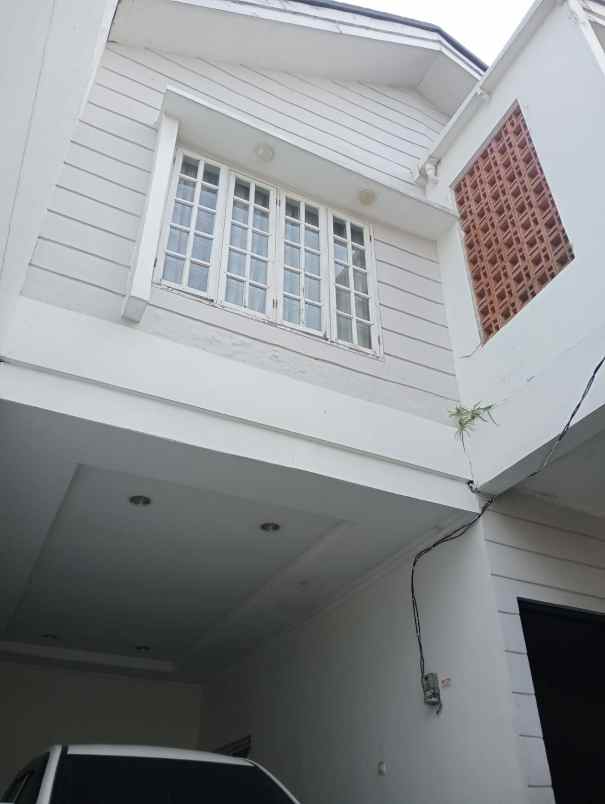 jual rumah komplek minimalis di grogol selatan