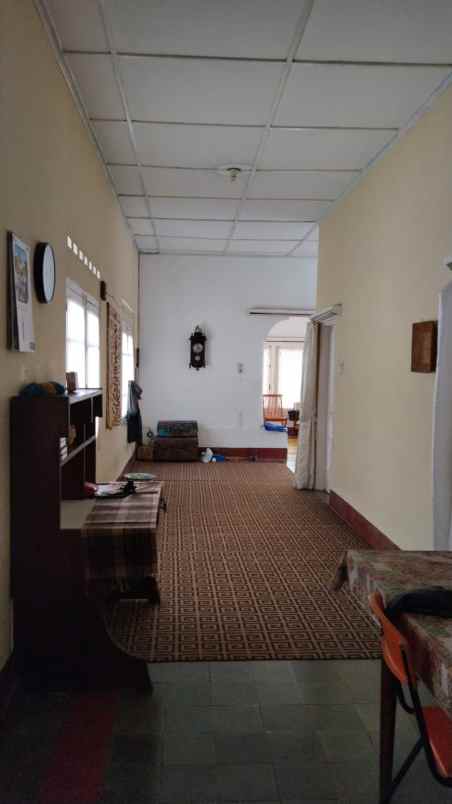 jual rumah strategis cocok untuk hotel penginapan ruko