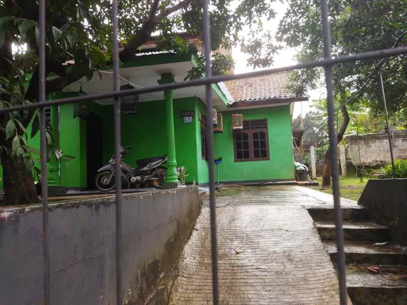 jual rumah strategis dan lahan masih luas