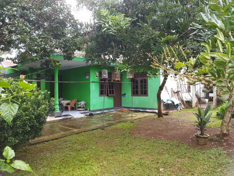 jual rumah strategis dan lahan masih luas
