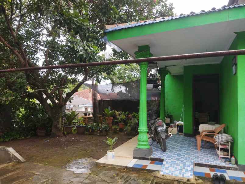 jual rumah strategis dan lahan masih luas