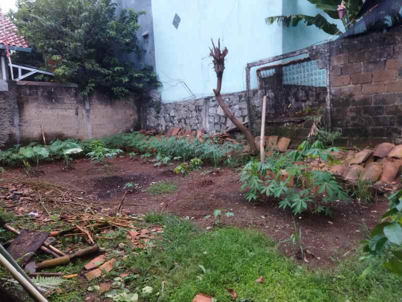 jual rumah strategis dan lahan masih luas