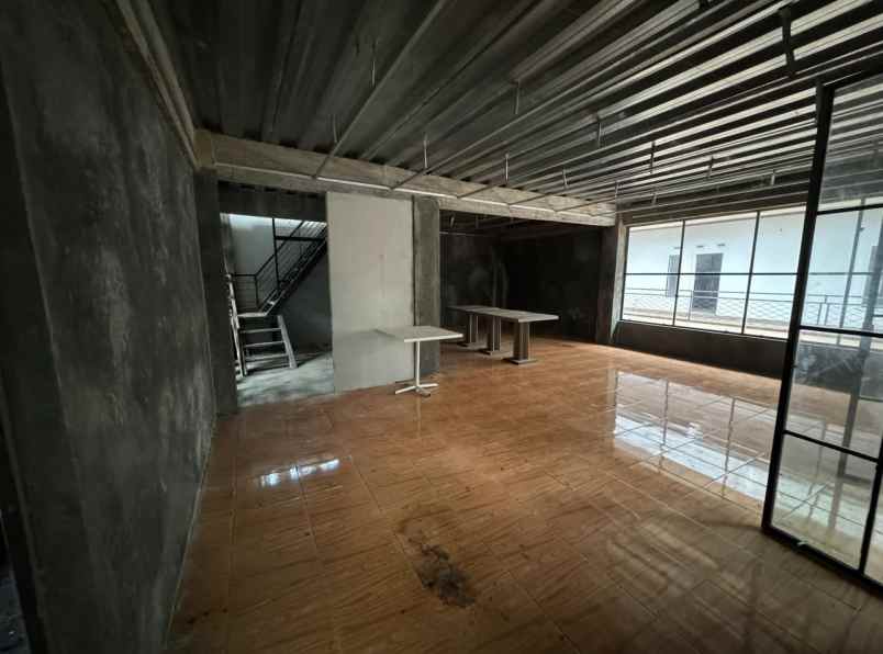 jual tempat usaha cocok untuk cate di raya