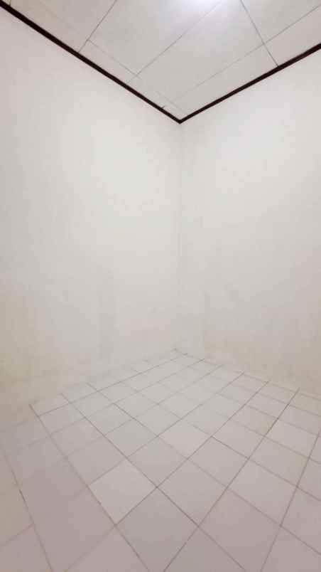 komplek walikota 1 lt uf agsahala