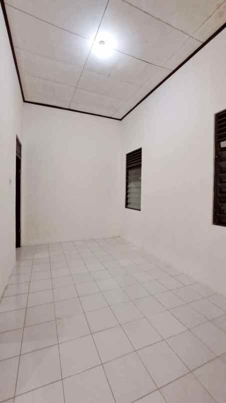 komplek walikota 1 lt uf agsahala