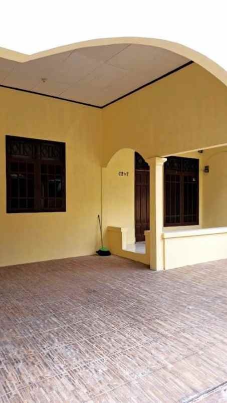 komplek walikota 1 lt uf agsahala