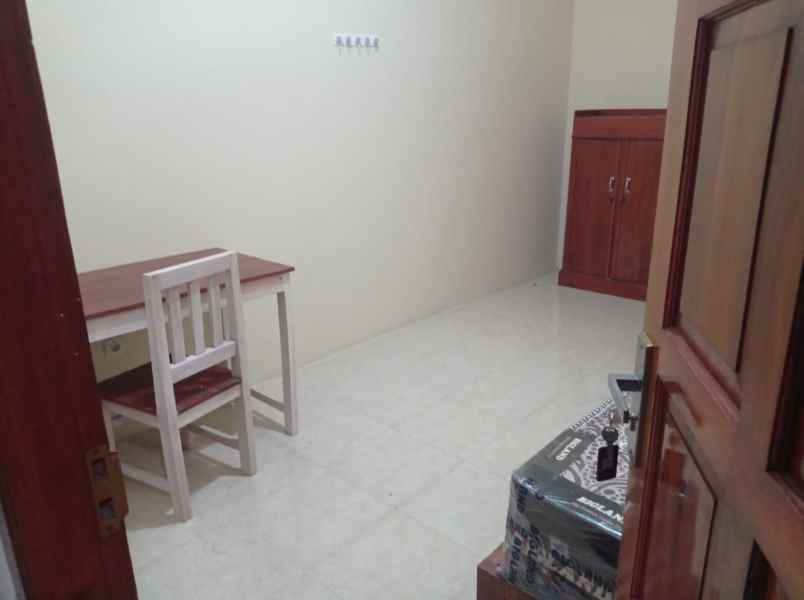 kos putri safira dekat kampus uad 4 2