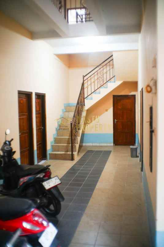 kost 14 kamar bonus tempat usaha 200 meter kampus uii