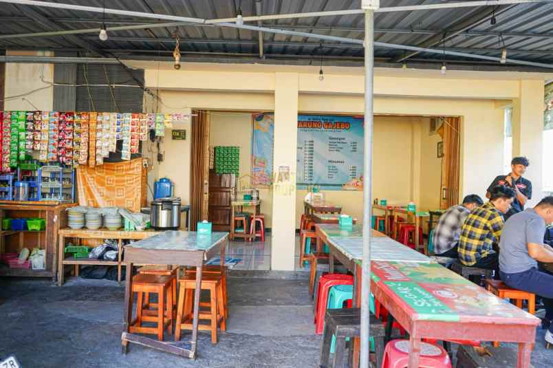 kost strategis 14 kamar strategis di dalam kampus uii