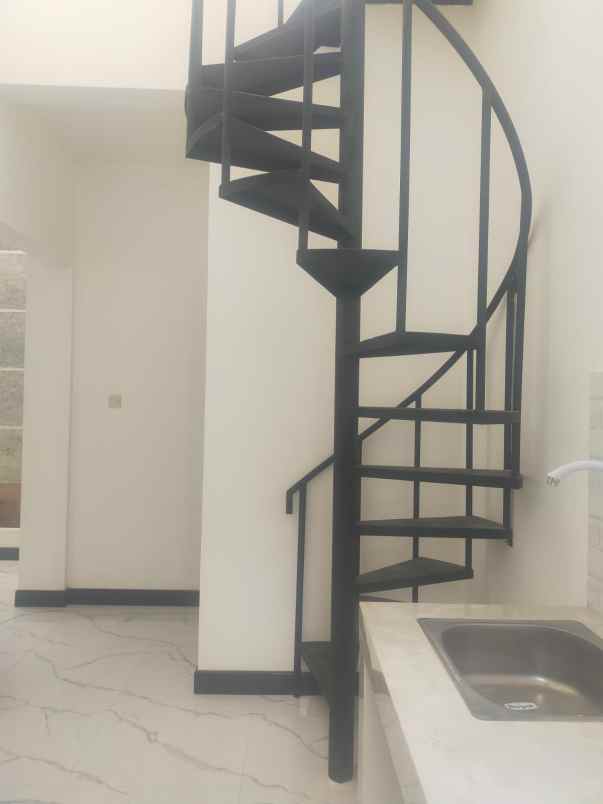 miliki rumah cakep dikota harapan indah bekasi c0119