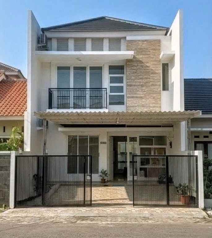 pakuwon city 2 lantai surabaya timur shm siap huni