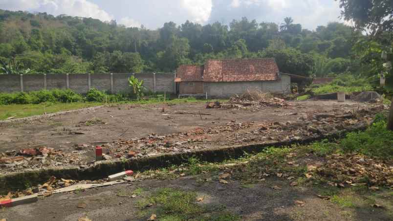 perumahan asri dengan view perbukitan