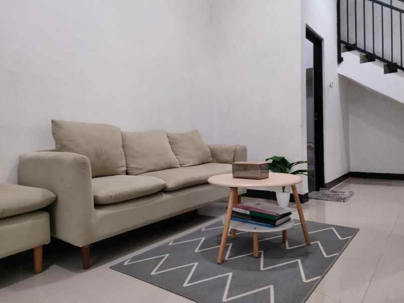 perumahan islami 2 lantai dekat exit tol sawangan shm