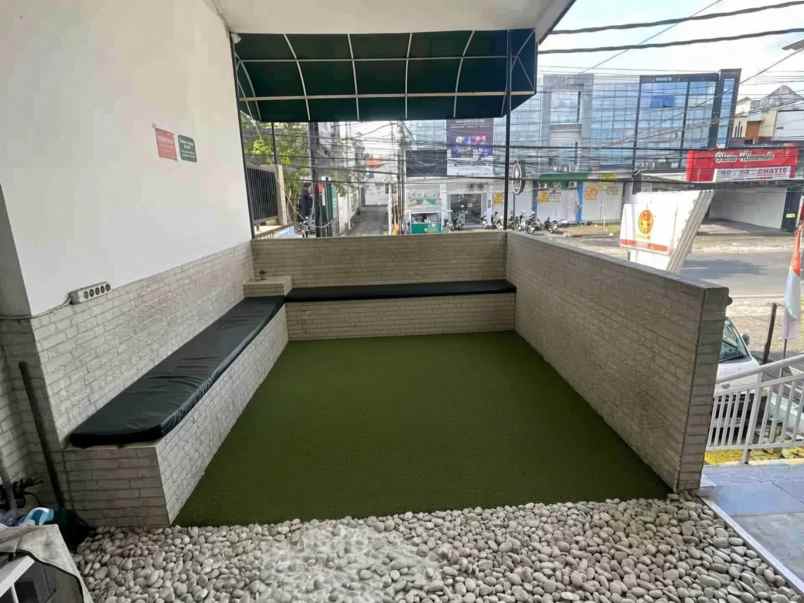 ruko 3 lantai strategis depan pintu masuk kampus undip