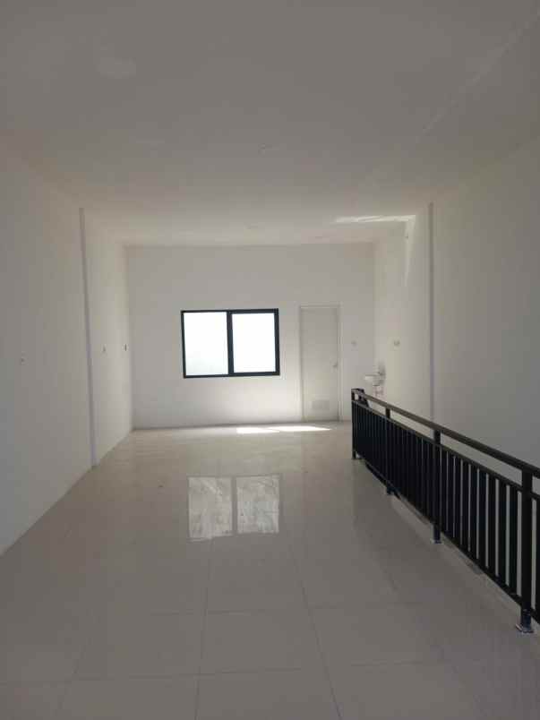 ruko eastern park residence