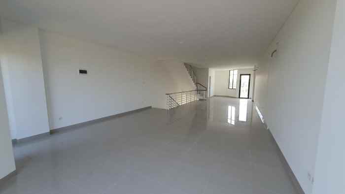 ruko new east jakarta garden city siap pakai