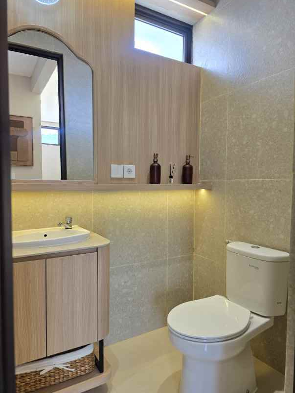 rumah 2 lantai di sentul