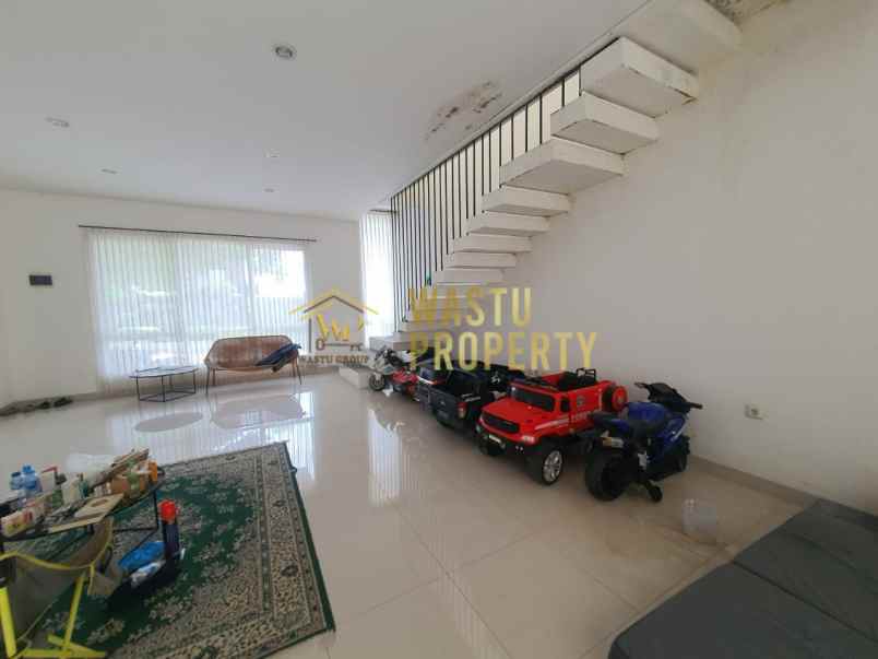 rumah 2 lantai murah di area pamulang