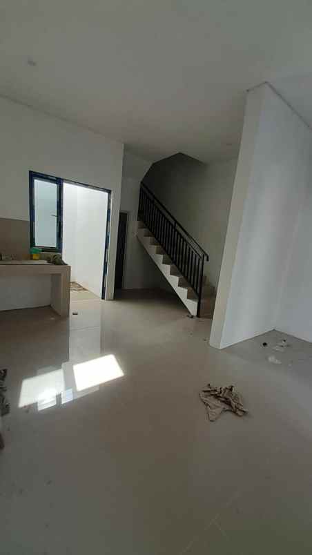 rumah 2 lantai termurah di tangerang