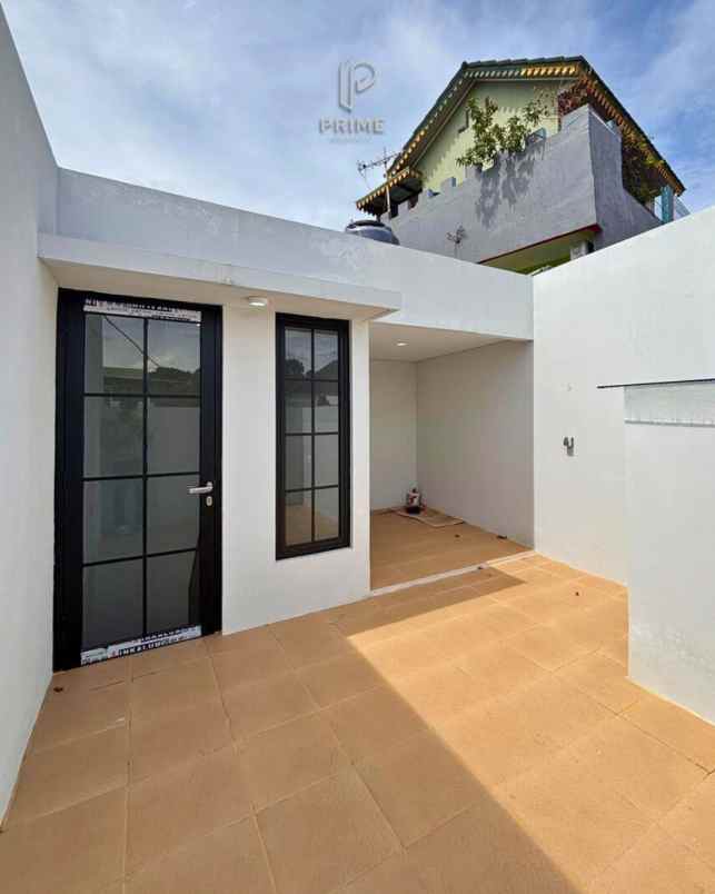 rumah 800 jutaan di jagakarsa jakarta selatan